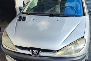 Ricambi Peugeot 206 1.1 anno 2002
