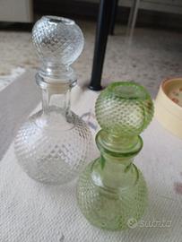 2 Bottiglie liquore vetro lavorato