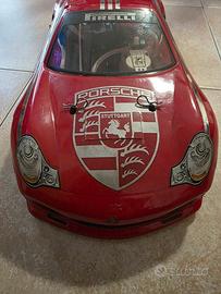 automodello Kyosho a scoppio in scala 1/10 