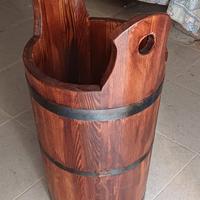 Portaombrelli artigianale in legno