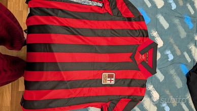 Maglia del Milan 125⁰ anniversario 