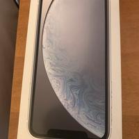 iPhone XR 64 giga ios 18.3.1 scambi