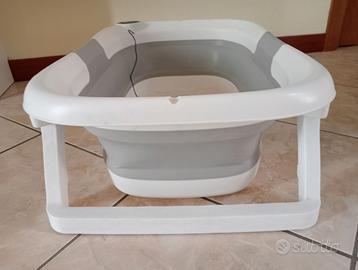 Vaschetta per il bagnetto dei bimbi