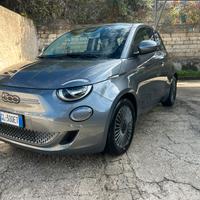 Fiat 500 elettrica 42kw icon 3+1 VALUTO PERMUTE