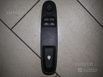 Pulsantiera alzacristalli sx fiat punto evo