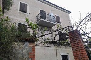 APPARTAMENTO CON ENTRATA INDIPENDENTE - Paliano