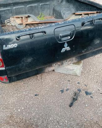 Cassone Mitsubishi L200 anno 2007/10