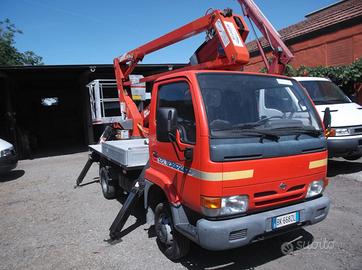 AUTOPIATTAFORMA 17 METRI
