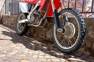 CRF 250r 