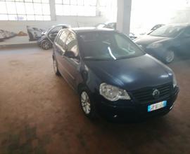 Volkswagen Polo 1.4 16v highline 5p GPL OK NEOP