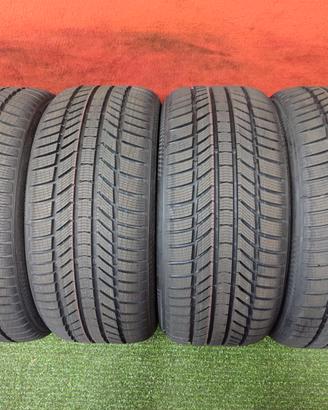 245 40 18 Gomme Invernali NEW Continenta 245 40 18