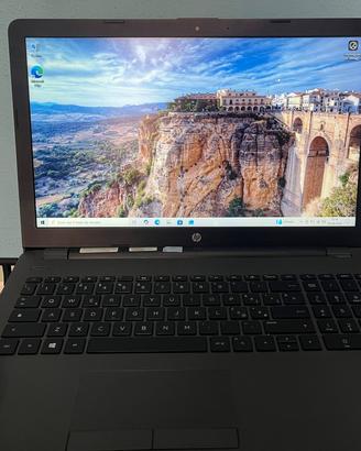 Notebook HP 250 G6 15.6" Intel Core i3 - Windows 1