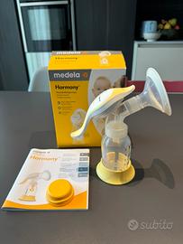 Tiralatte manuale Medela Harmony+3 serbatoi 150ml