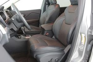 Jeep Cherokee 200 cv