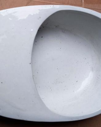 Antica padellina sanitaria in ceramica per bambini