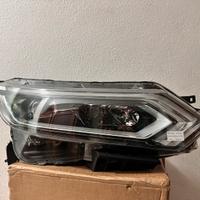 Fanale Nissan Qashqai full LED Destro 100-19011