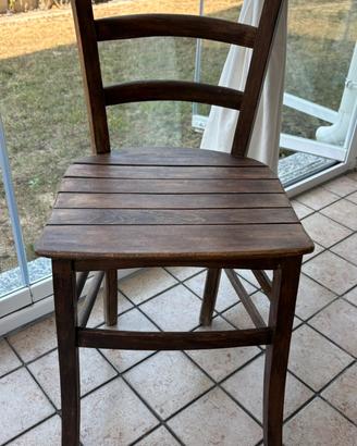 Sedia in legno, arte povera