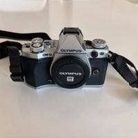 Olympus OM-D E-M5 mark 2