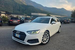 Audi A4 Avant 30 TDI/136 CV S tronic Business