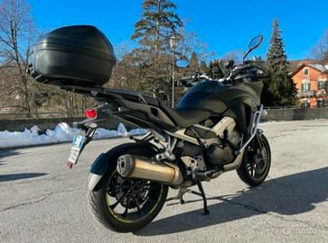 Honda Crossrunner Travel Edition 2015