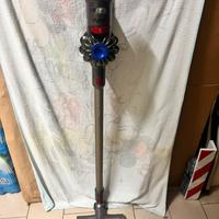 Aspirapolvere Dyson V8