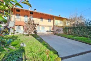 CASA INDIPENDENTE A MONCRIVELLO