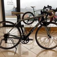 Trek madone three  series tg.S