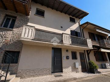 CASA DI CORTE A COLOGNO AL SERIO