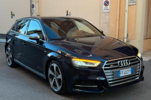Audi A3 S-Line 2.0 Benz. da 150 CV Look S3