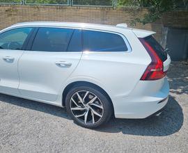 Volvo v60 (2018-->) - 2020