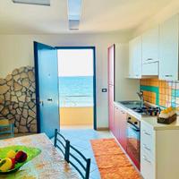 Casa vacanza fronte mare 10m Lung.re 181. 2 Avola