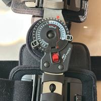 Tutore post operatorio legamento