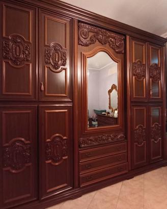 Camera da letto in stile antico