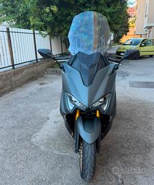 tmax 560