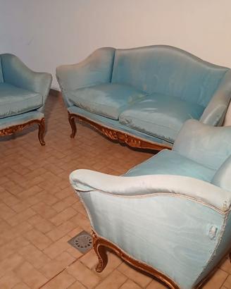 divano e poltrone Luigi XV a pozzetto in legno dor