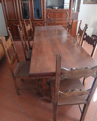 tavolo piu sedie