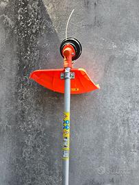 Decespugliatore a scoppio