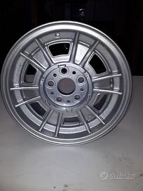 FIAT DINO 2400 SPIDER COUPE'  4  CERCHI CROMODORA