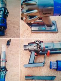 Dyson full accessori v10  Batterie 2 ORIGINALI