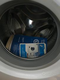 lavatrice Indesit IWC60801