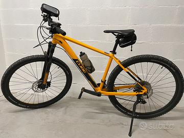 Bicicletta MTB mountain bike Cube Attention bici