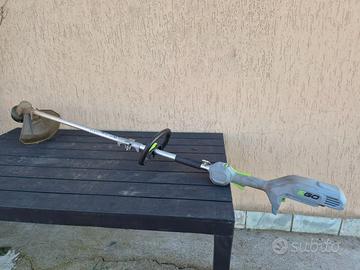 Decespugliatore tagliabordi batteria EGO ST1300E-S