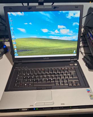 Notebook Intel Centrino 1.86GHz, RAM 2GB, HD 100GB