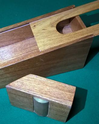 Distributore Carte Sabot da Croupier