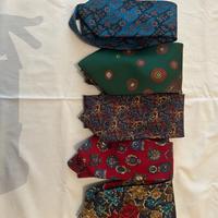 Set cravatte griffate