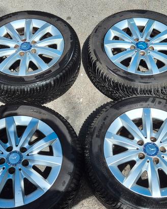 Cerchioni Mercedes A B CLA 16 gomme invernali