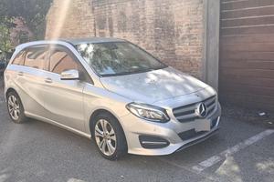 Mercedes B180d