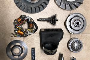 CAMBIO Completo VESPA 125ET3 e vari pezzi
