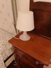 Coppia lampade IKEA da comodino bianche