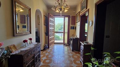 CASA SINGOLA CON AMPIO GIARDINO - PROZZOLO